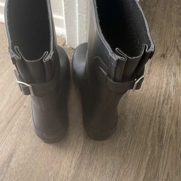 Rain boots size 8 for women - Picture 2 of 7